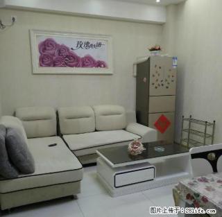 市中心附近靠近商业大厦两室一厅精装拎包住选择 2000/月 - 盐城28生活网 yancheng.28life.com