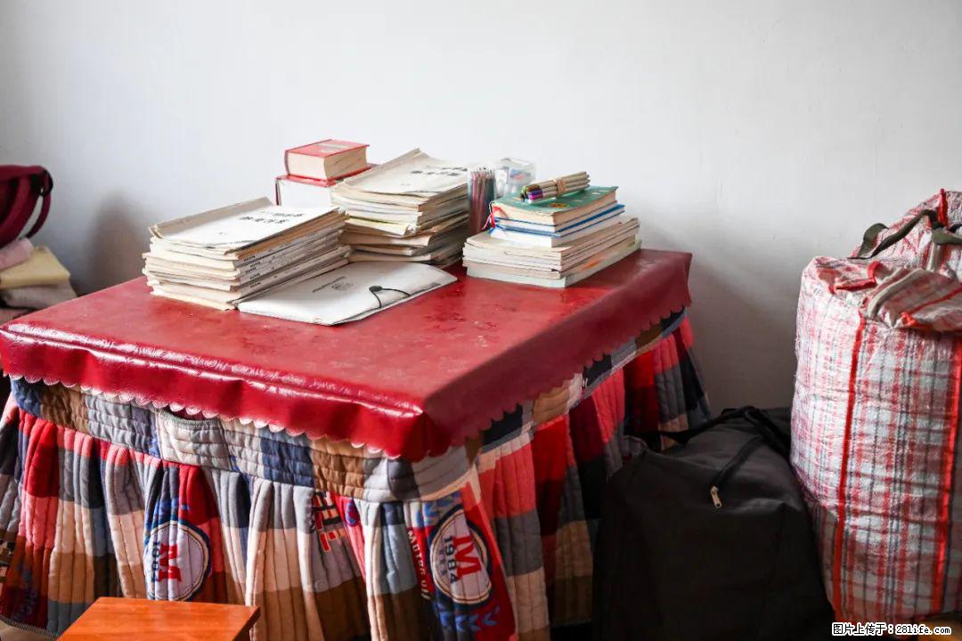 全网追的“扁担女孩”，找了一份暑假工，时薪12元 - 盐城生活资讯 - 盐城28生活网 yancheng.28life.com